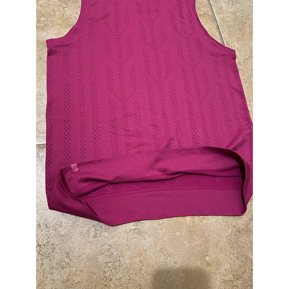 Lululemon Swiftly Breathe Muscle Tank Top Fletching Lines Ripened Raspberry Sz 6 - Picture 15 of 15